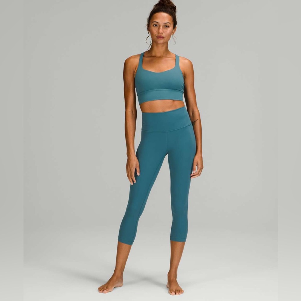 Lululemon 2021 Wunder Under High-Rise Crop 21" *Luxtreme size 20 blue 21”